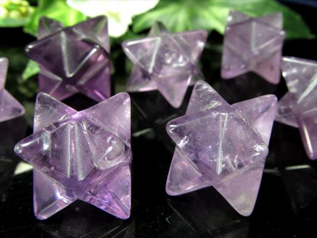 ラベンダーアメジスト マカバスター(星型八面体) 幅約15mm-17mm 紫水晶
