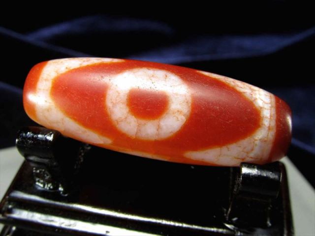 虎牙三眼天珠紅朱砂龍紋天珠 約37mm-38mm 1個売り チベット発祥の厄除け・開運お守り 虎牙三眼天珠 こがさんがんてんじゅ パワーストーン 天然石