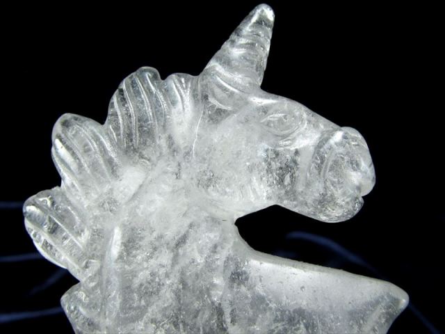 水晶 ユニコーン 彫り 高さ約50mm 重さ50g-60g前後 1個売り 浄化 潜在