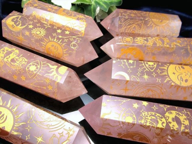 幻想的な模様入り ローズクォーツ ポイント 1個売り 約35g-50g 優しい