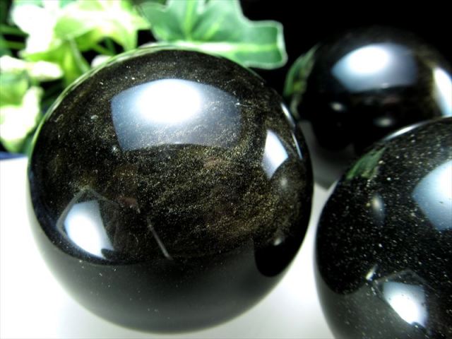 希少 3A ゴールデンシャイン オブシディアン 丸玉 直径約58mm-60mm