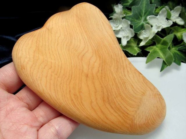 癒しの木 崖柏木 かっさプレート 縦約105mm 厚さ10mm 木のぬくもり