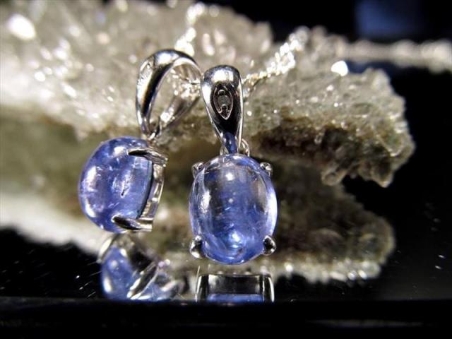 極上5A 宝石質タンザナイト オーバルペンダントトップ 石サイズ縦約9mm ぷっくりオーバル型 Silver925 人生を良い方向へと導く 神秘的なブルーパープル