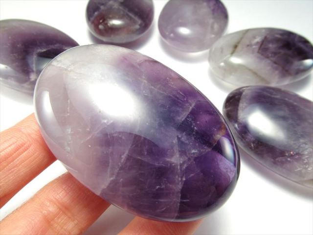 [貴重][色が濃い][透明度] [大きい] アメジスト　ポイント　85,7mm 貴重][色が濃い][透明度] [大きい] アメジストポイント85,7mm