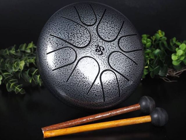 癒しと浄化の音色 タングドラム スリットドラム ブラックシルバータイプ 高さ約8.5cm 直径約16.5cm マレット2本&キャリーバッグ付属