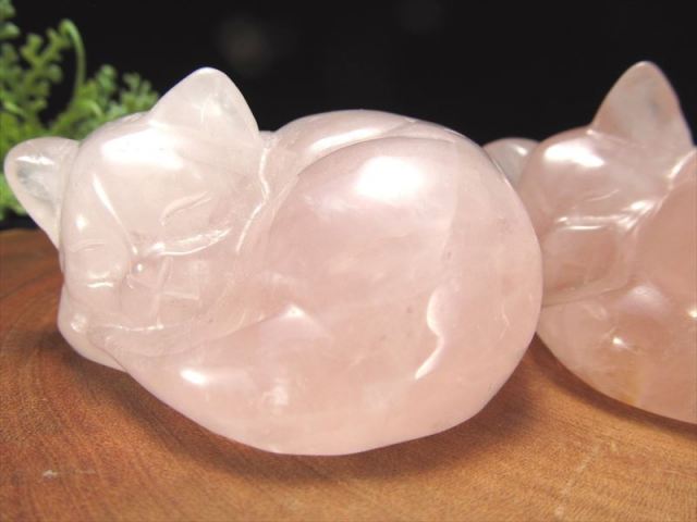 選べる4種 眠り猫 天然石置物 重さ70g-80g前後 癒しの眠り猫 愛おしい