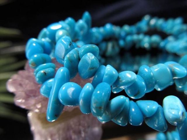 3A 天の神が宿る石 スリーピングビューティーターコイズ ブレスレット 幅約4mm-7mm 美しい濃淡ブルー さざれタイプ ターコイズの最高峰 動画あり