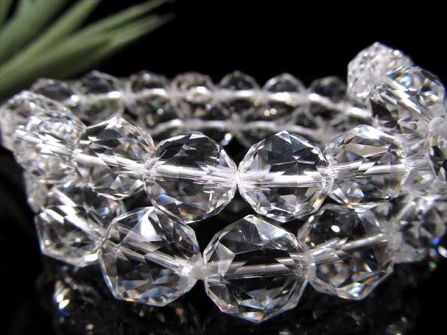 5A超透明 宝石質 天然水晶 スターカット ブレスレット 約8mm×23珠前後 クォーツ 純粋と浄化を象徴する石 ブラジル産 パワーストーン 天然石