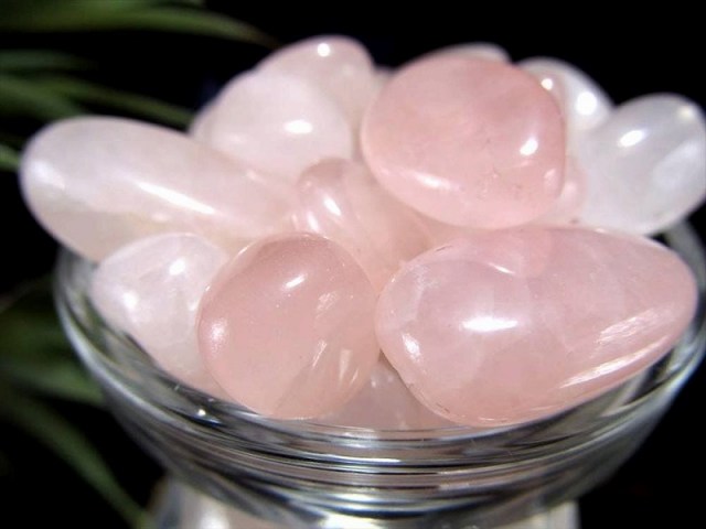 ぷっくり超大粒タイプ ローズクォーツ さざれ 約200g 粒約9mm-30mm 美 