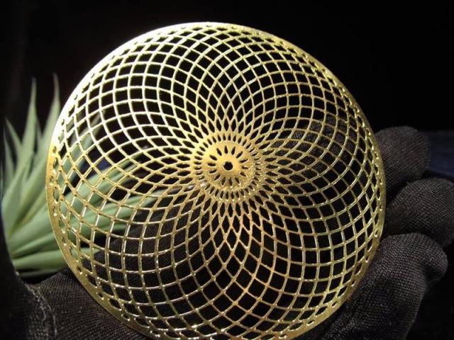 トーラス 直径約79mm 厚み約0.6mm 1個売り ゴールドカラー 瞑想・浄化・波動などのヒーリングに 秘めたエネルギーを呼び覚ます エナジーカード Hタイプ