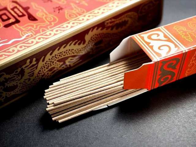 お買い得価格 バラ売り 除障香 高級檀香 こうきゅうだんこう 約20g入り 60-70本 貴重な白檀を使用 精神の安定 邪気を払う パワーストーン 天然石