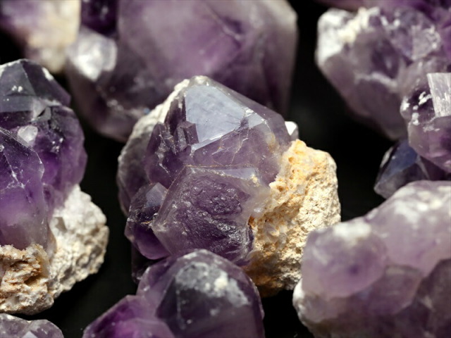 激レア産地! ナイジェリア産 アメジスト クラスター 重さ 80g-100g 1個