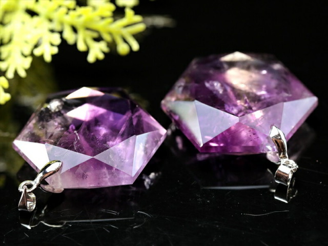 SS対象:30%OFF 透明感あり 5A アメジスト 六芒星カット ペンダント 
