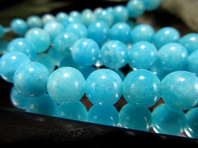 激安宣言 約6mm珠 アマゾナイト 一連 約36-38cm 美麗ブルーグリーン ポジティブな石・ホープストーン ロシア産 geki-sak パワーストーン 天然石