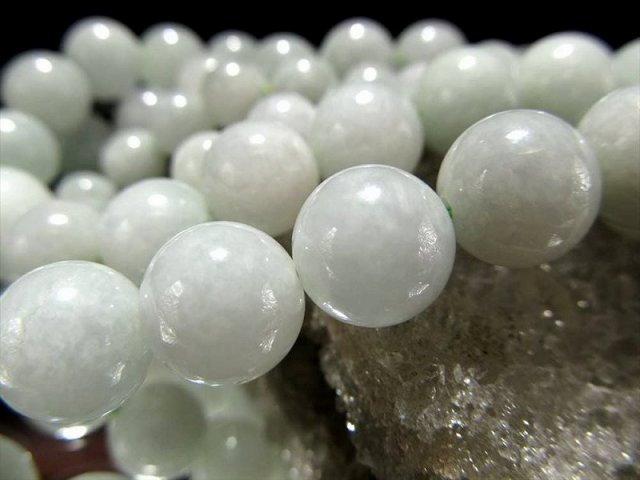 激安宣言 約8mm珠 ホワイトミャンマージェイド 翡翠：軟玉 一連 約38