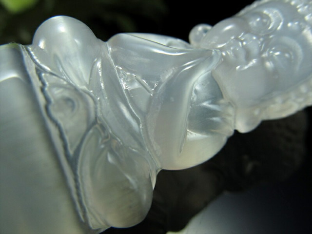 天然セレナイト　セレナイト象　透石膏の象　彫り物　彫刻　白い象　縁起物 天然セレナイト セレナイト象 透石膏の象 彫り物 彫刻 白い象