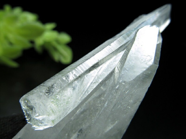 超希少産地 ヒマラヤ水晶 ポイント原石 重さ40g-50g 1個売り