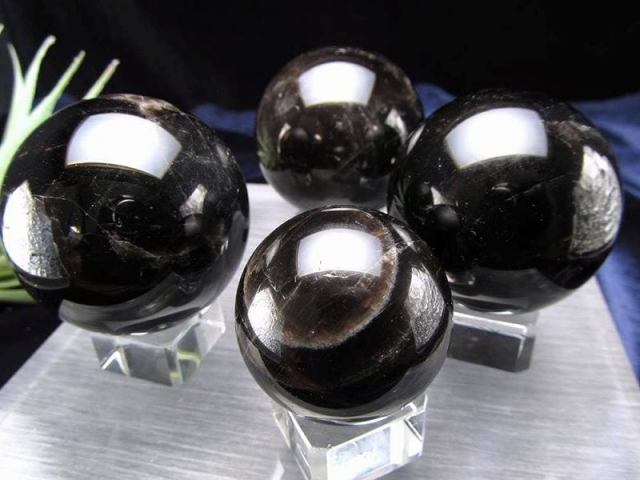 スターモリオン 丸玉 直径約56mm-58mm 神秘的なスターの輝き 六条の