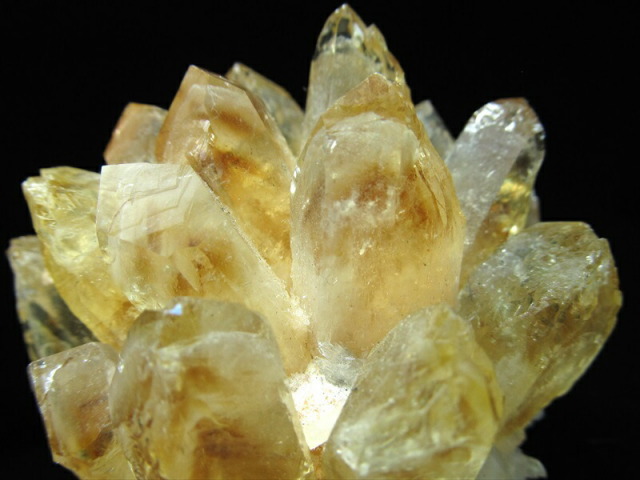 天然非加熱 ナチュラルシトリン クラスター(加工) 重さ290g