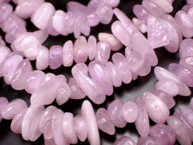 ミルキークンツァイト さざれ連 約5mm-14mm 一連約38-40cm 女性に大人気 淡い色合い ブラジル産