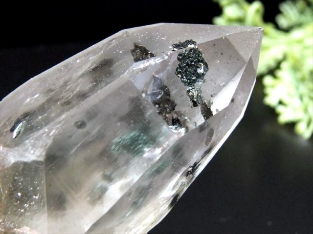激レア・ドットクローライト入り ガネーシュヒマール産水晶 クロー 