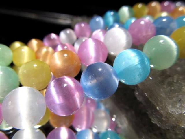 抜群のキャッツアイ効果 約8.5mm珠 マルチカラー キャッツアイ セレナイト 透石膏 約36cm-38cm 一連 シルクのような繊維質 天然ジプサム