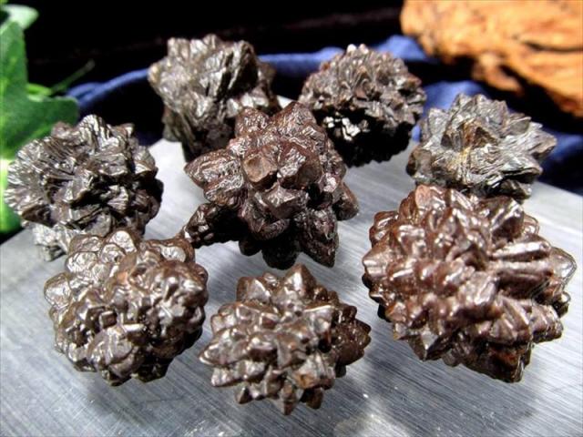 100gパック プロフェシーストーン ゼットストーン 結晶 原石 詰め合わせ 1つの重さ約9g-19g 約100g 約8-9個入り ゲーサイト エジプトの星・予言石