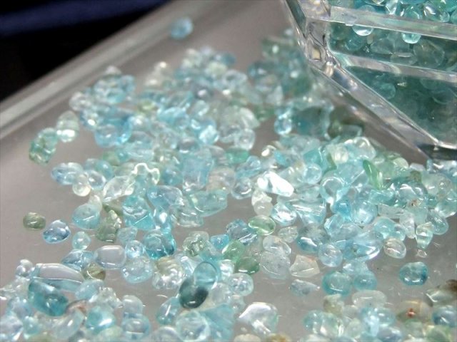 ☆限定NEW☆絆をつなげる石【100gブルーグリーンアパタイトさざれ