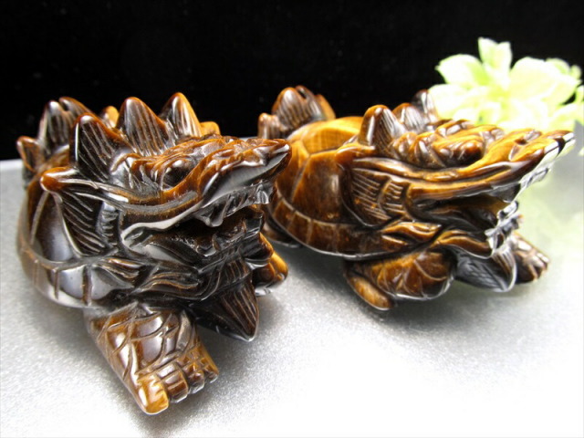 タイガーアイ ロングイ 龍亀 幅約60mm 財運を高める瑞獣 インテリアに
