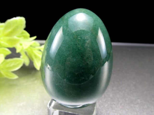 アベンチュリン エッグ型 置物 高さ45mm-50mm 重さ約80g-95g前後