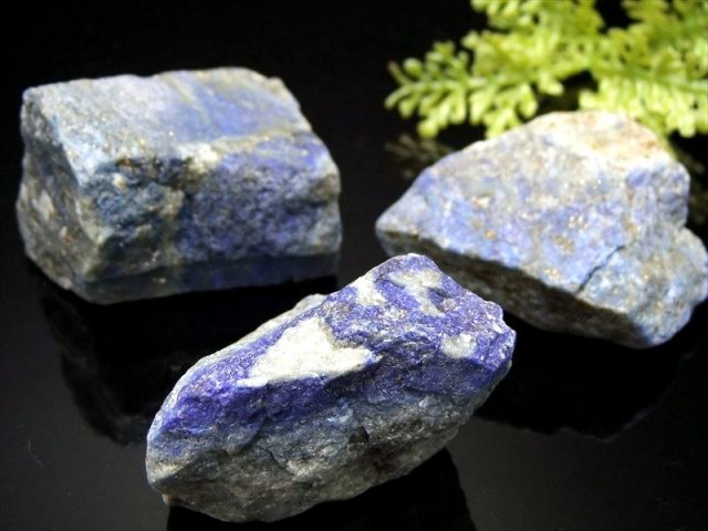 最古の聖石 1個売り ラピスラズリ（青金石）ラフ原石 50g-75g 幸運を運ぶ石 アフガニスタン産