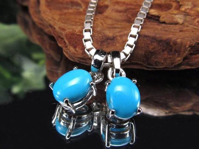 特別大特価 ターコイズ ペンダントトップ オーバル型 石サイズ縦約8mm  