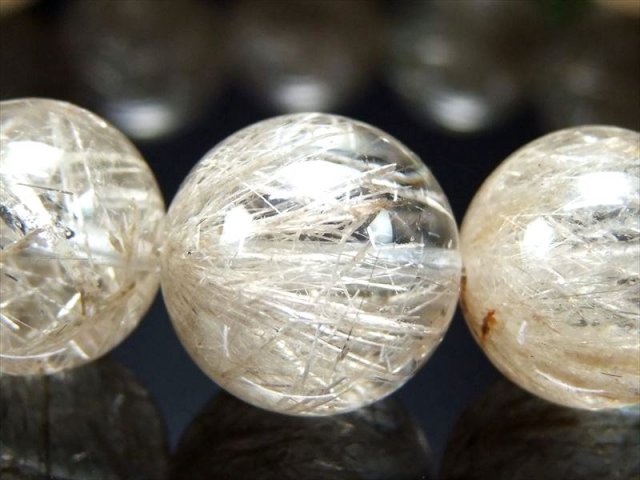 肌なじみの良いナチュラルカラー 4A ホワイトシルバールチルクォーツ ブレスレット 14mm-15mm×15珠 優しいヒーリング効果を持つ石 一点もの ブラジル産