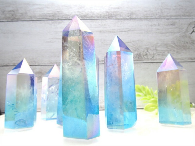 龍脈の精髄 ⭐︎水晶「共鳴する光の柱」 龍彫り水晶柱 | 身延山 みやげ館