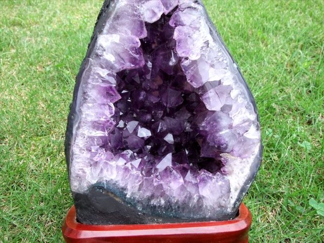 アメジストドーム(アメジストカペーラ) 専用台座付き 高さ156mm 重さ  