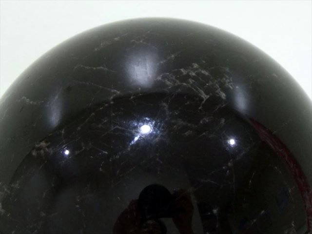特大サイズ 漆黒の丸玉 モリオン 黒水晶 丸玉 台座付き 重さ約3270g 