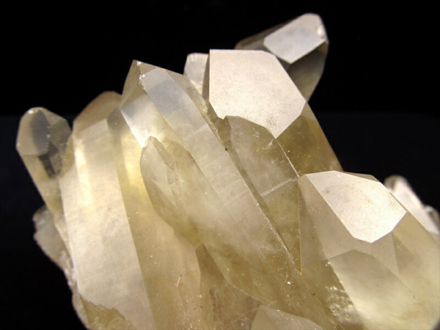 天然非加熱 ナチュラルシトリン クラスター 重さ1124g 天然石 黄水晶 