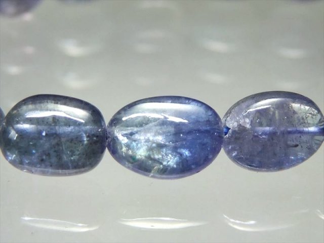 くっきりバイカラーで虹入り 5A バイカラータンザナイト