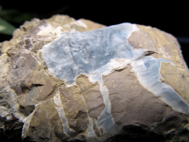 希少 国産原石 2個セット オパール 原石 重さ52g スカイブルーの蛋白石