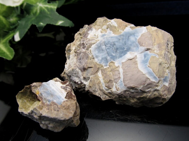 希少 国産原石 2個セット オパール 原石 重さ52g スカイブルーの蛋白石