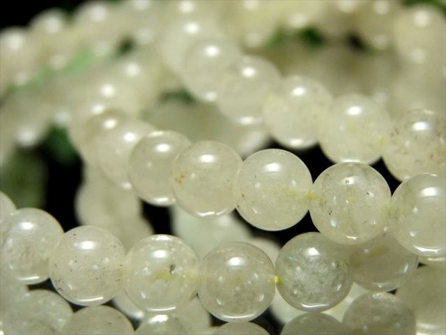 1点物】シュワシュワ粒状◇クリストバライト内包 リビアン