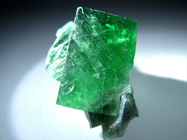 特大　最高の癒し.グリーンフローライト １４kg原石(購入者特典有り) 特大 最高の癒し.グリーンフローライト 14kg原石(購入者特典有り)