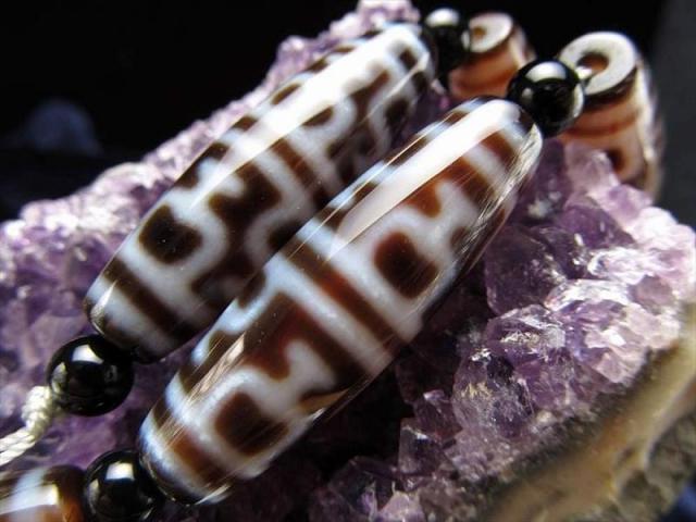 特殊宝瓶天珠(とくしゅほうびんてんじゅ) 連 天珠サイズ約37mm 一連5個付き 冨の蓄積、子孫の繁栄、事業の成功をもたらす お買い得 天珠連販売