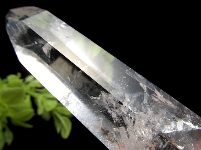 超透明 虹入り バイーア州産水晶 単結晶 ポイント原石 長さ約182mm 重