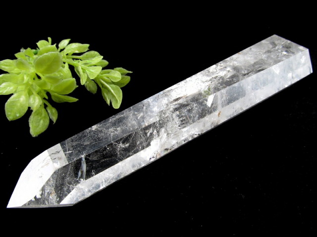 超透明 虹入り バイーア州産水晶 単結晶 ポイント原石 長さ約182mm 重