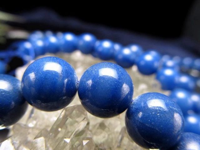 激安宣言 約8mm珠 ブルーアベンチュリン 一連 約37-39cm 魅惑的な深いブルーの輝き 心を癒し ストレスを和らげる ブラジル産 geki-sak パワーストーン 天然石