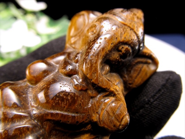 タイガーアイ ガネーシャ 彫刻置物 1個売り 重さ約35g-50g 繊細な