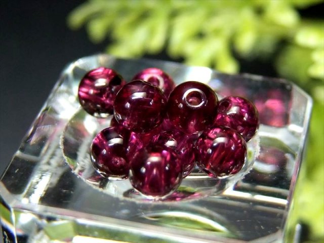 『照精』如意天珠とロードナイトガーネットのマクラメブレスレット 照精』如意天珠とロードナイトガーネットのマクラメブレスレット