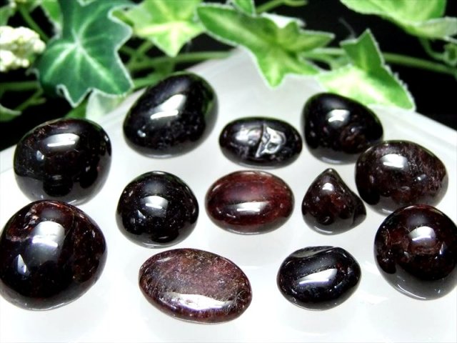 ★特選一連★NEW♢数量限定【高品質ガーネット『柘榴石』タンブル連】❤️ ☆特選一連☆NEW♢数量限定【高品質ガーネット『柘榴石』タンブル連】❤️