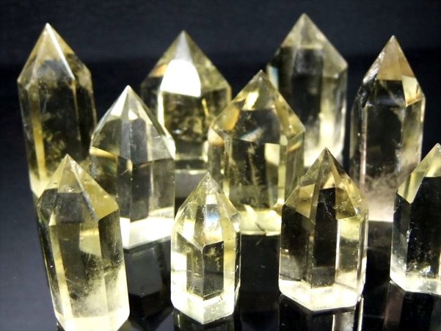 希少な極小タイプ 超透明 4A シトリン ポイント(六角柱) 重さ10g-15g 商売繁盛のお守りに ブラジル産